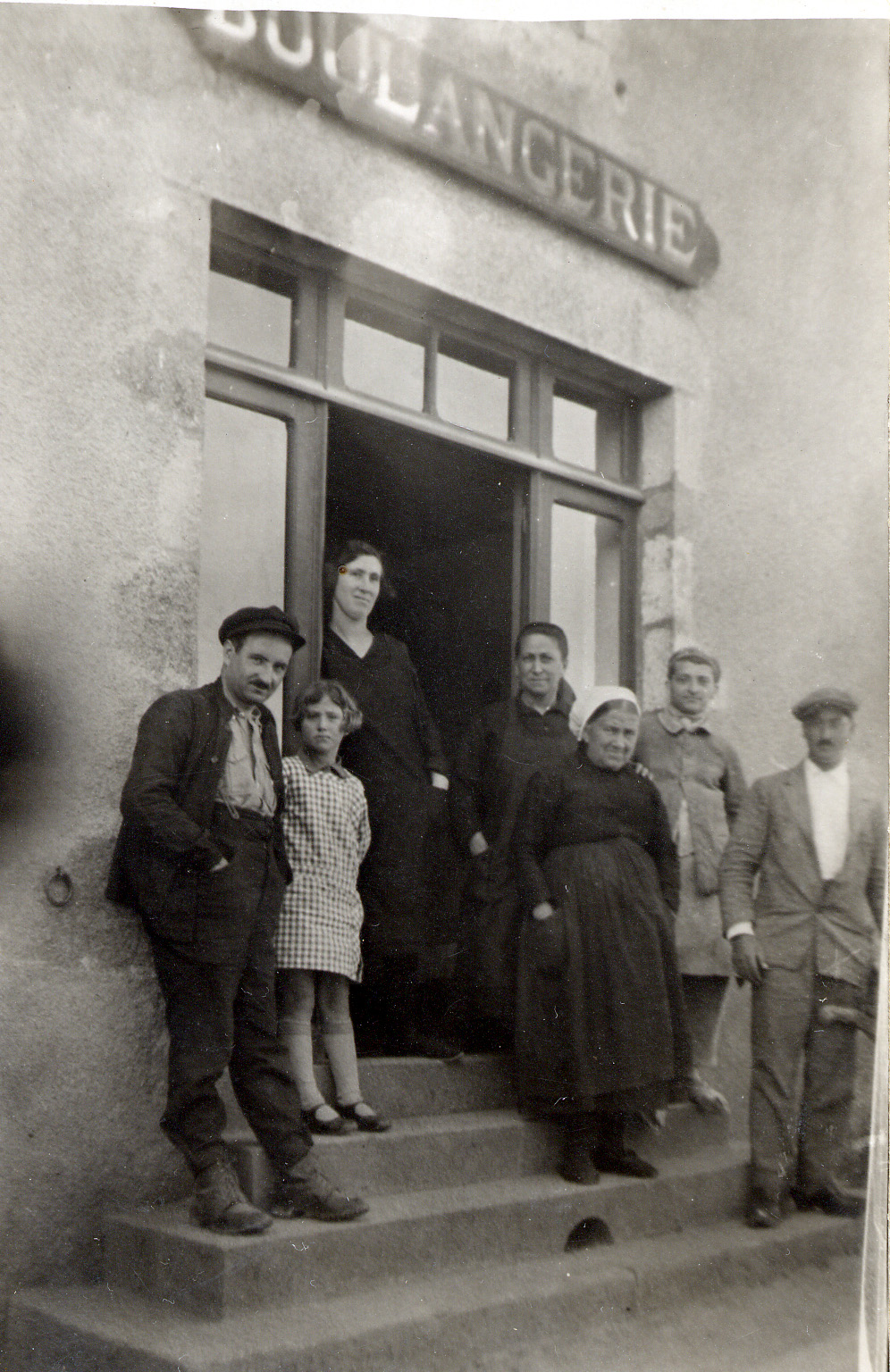 Ouverture de l'épicerie aubinoise